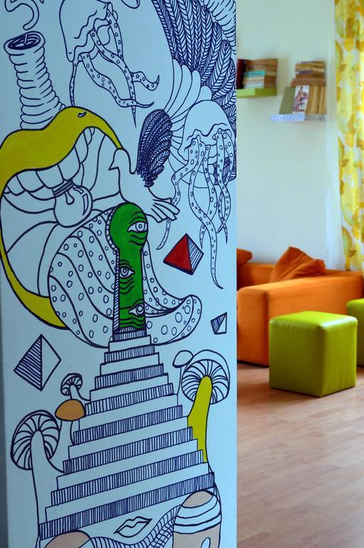Exit Routine Hostel 티미쇼아라 외부 사진