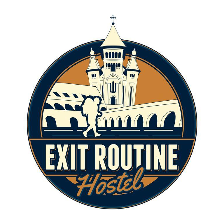 Exit Routine Hostel 티미쇼아라 외부 사진