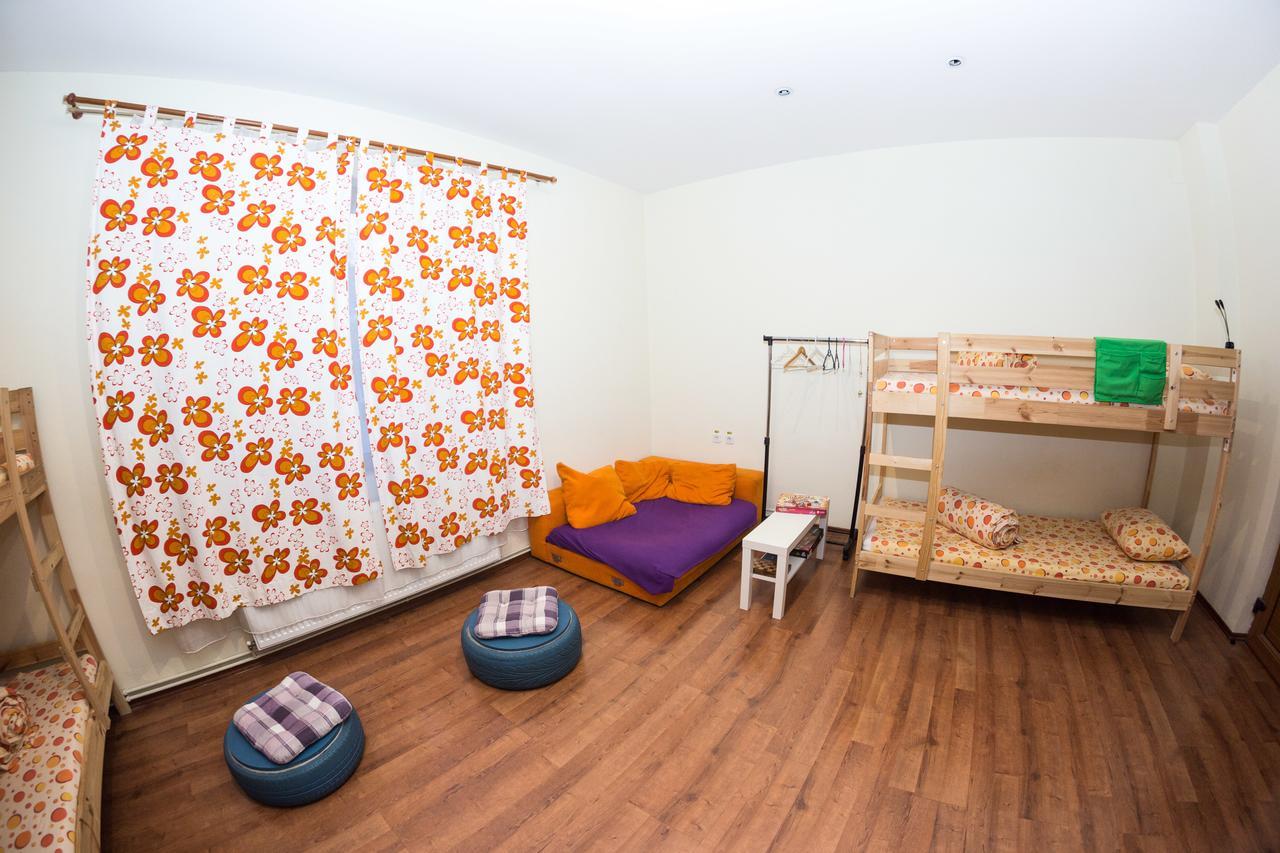 Exit Routine Hostel 티미쇼아라 외부 사진