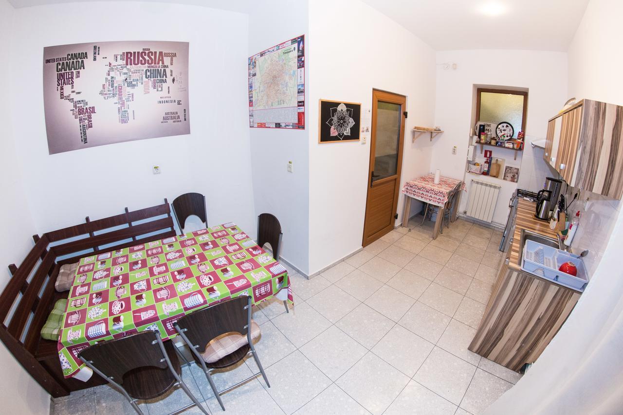 Exit Routine Hostel 티미쇼아라 외부 사진